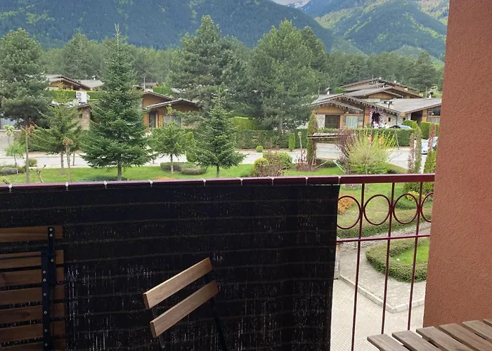 Pirin Golf Private Studio
